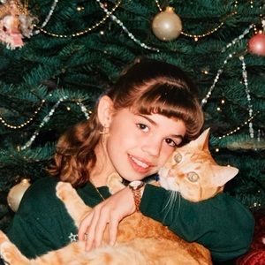 Meet your Posher, Monica